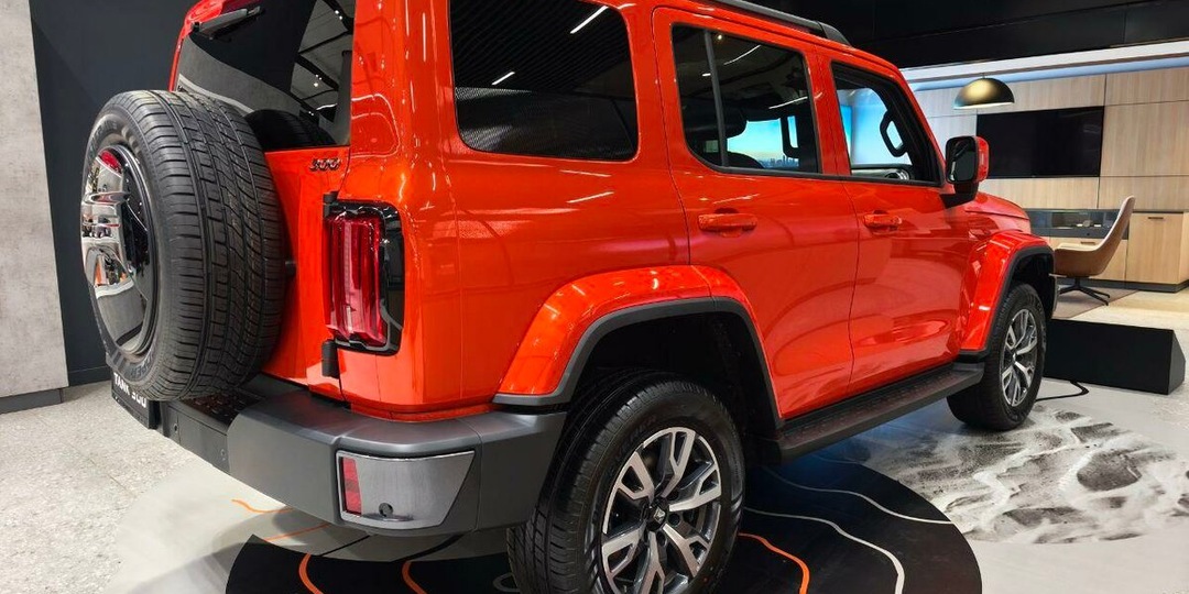 На «Автоторе» начнут выпускать любимый внедорожник россиян. Ждать ли снижения цен?