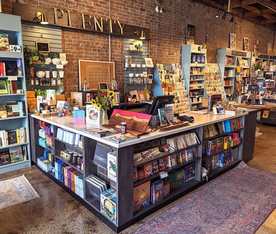 Магазин канцтоваров (фото из открытых источников)