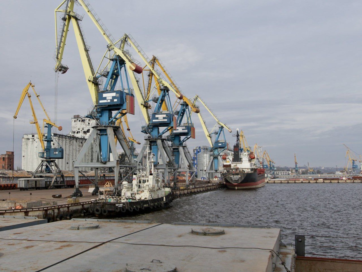 Фото с сайта администрации порта Мариуполь