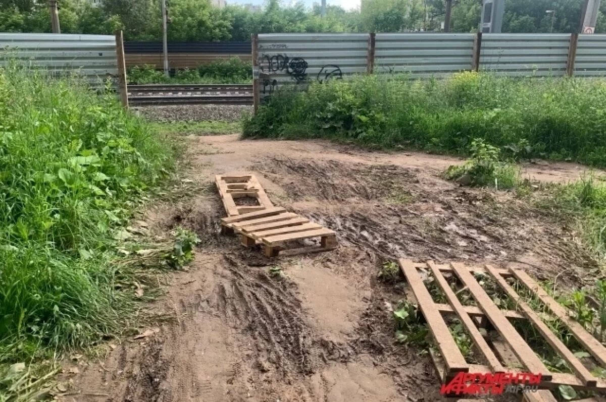    Забытый в проходе поддон обошелся владельцу магазина в 300 тысяч рублей