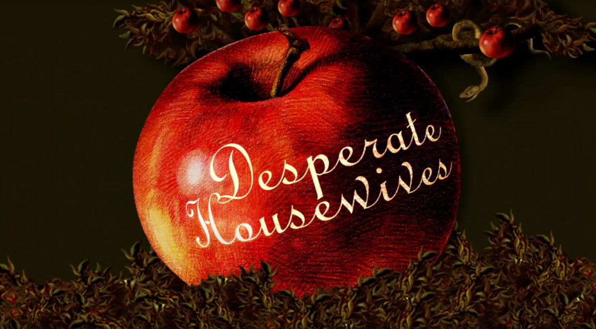 Заставка отражает быт домохозяек в разные эпохи.