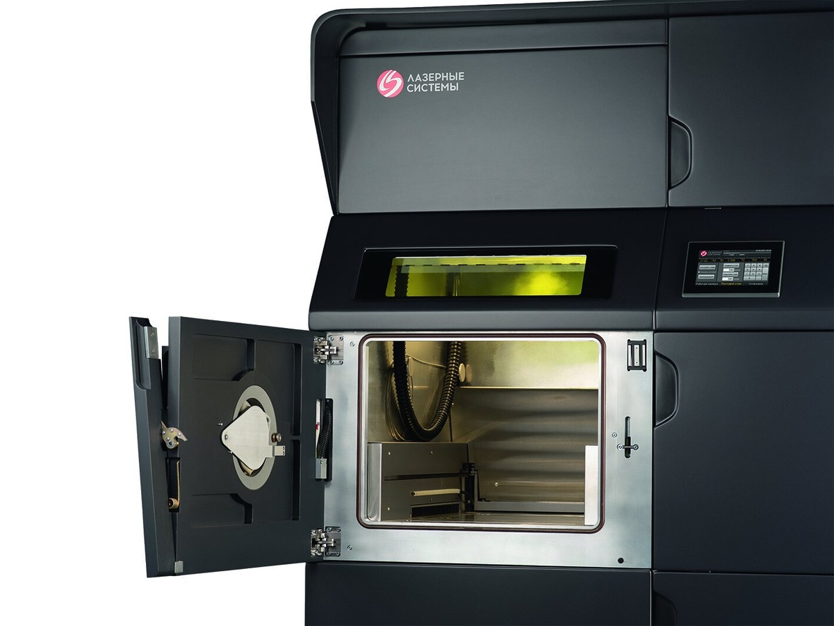    М-450-М стала символом нового этапа локализации аддитивного производства в российской промышленности. Источник: пресс-служба АО «Лазерные системы».