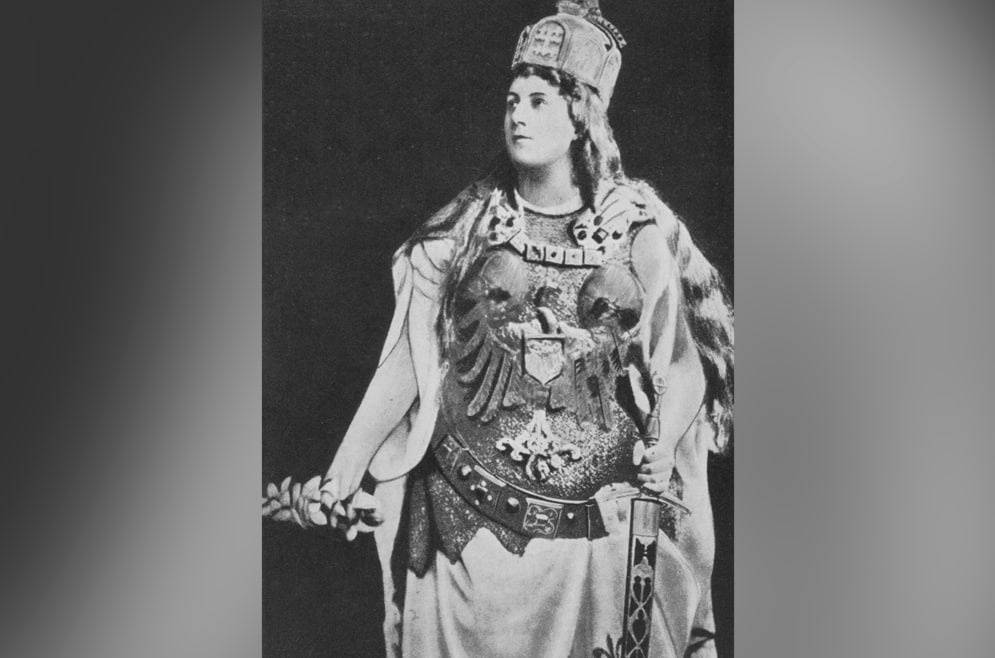    Анна Фюринг в роли "Брунгильды" / wikimedia