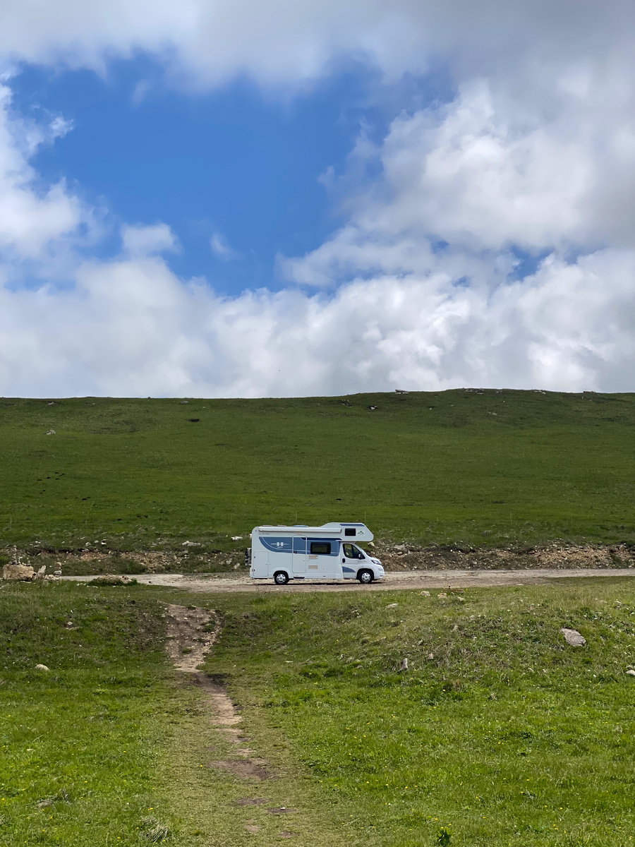 На следующие 14 дней мы кочевники в этом доме на колесах