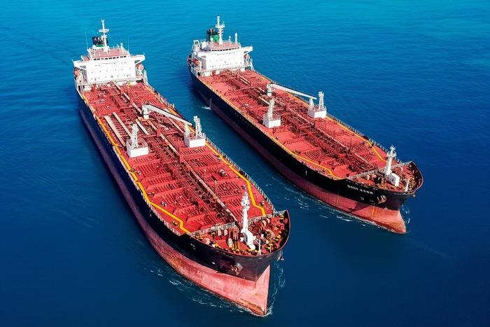 Обложка © Shutterstock / FOTODOM / StockStudio Aerials, © Gemini Nano Banana