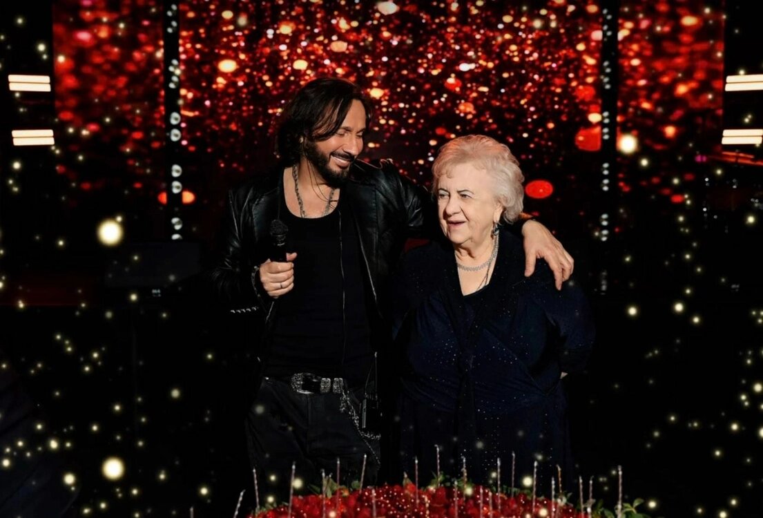 ФОТО: личный Telegram-канал Стаса Михайлова📷
