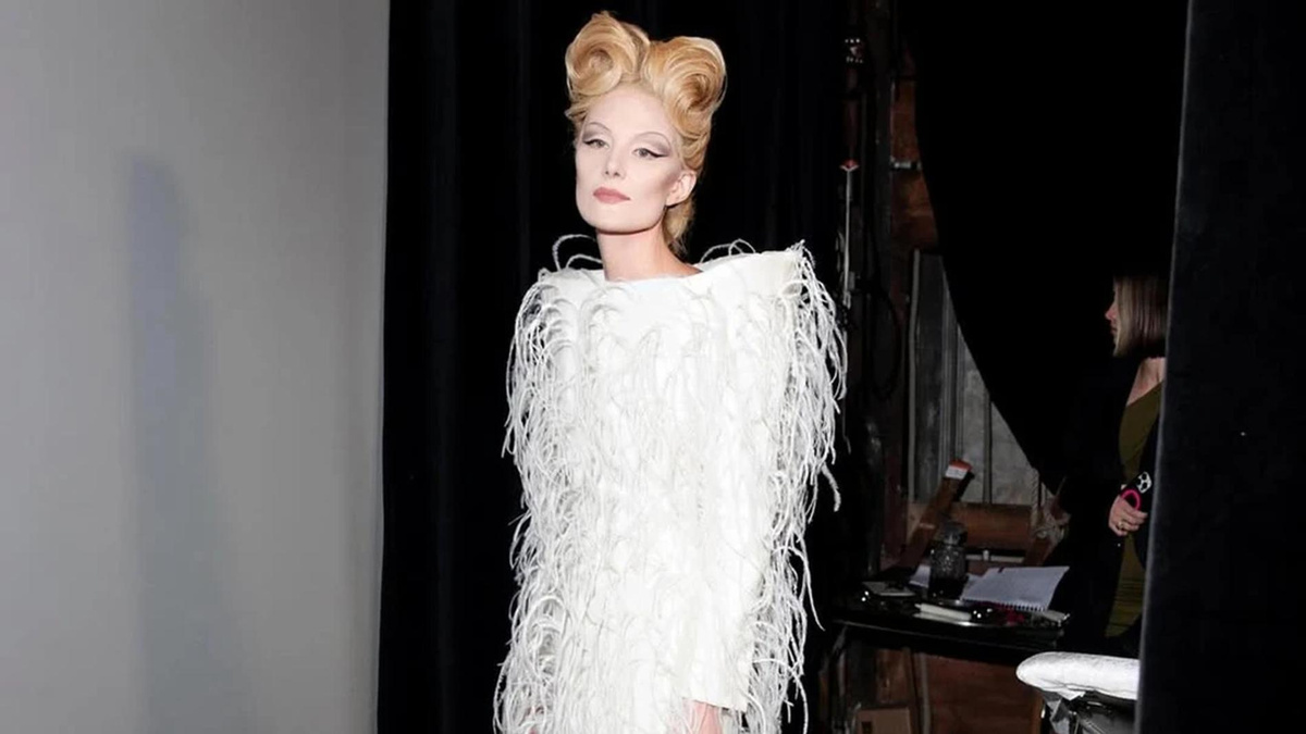    Рената Литвинова. Фото: Instagram (запрещён в РФ) @renatalitvinovaofficiall