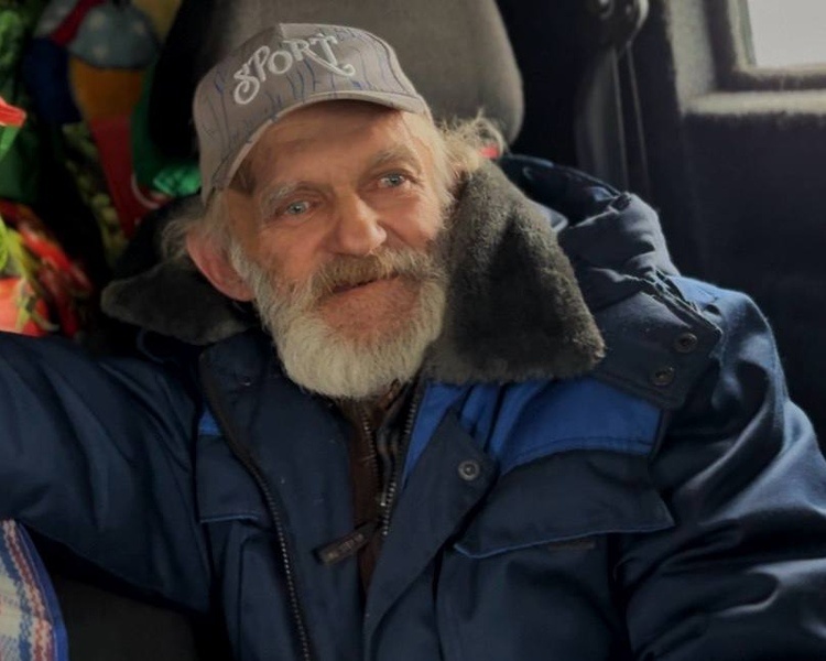     Сотрудники центра «Патриот» эвакуировали мирного жителя из Суджанского района