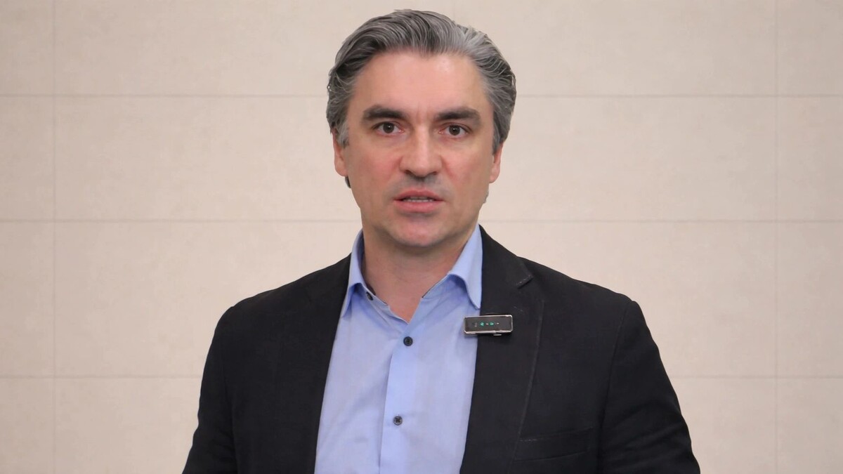    Кадр видео канала www.youtube.com/shorts/rMkclzV25zE