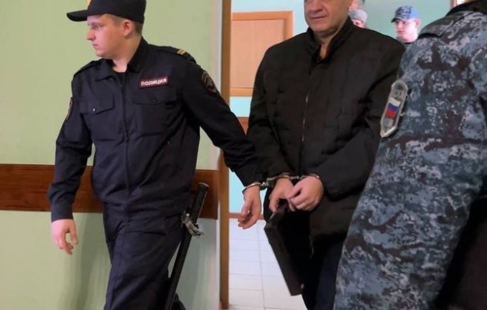    На скамье подсудимых - бывший вице-губернатор Курской области и юрисконсульт предоставлено пресс-службой