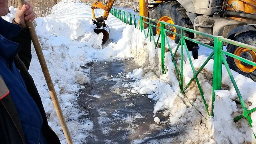    Фото администрации города