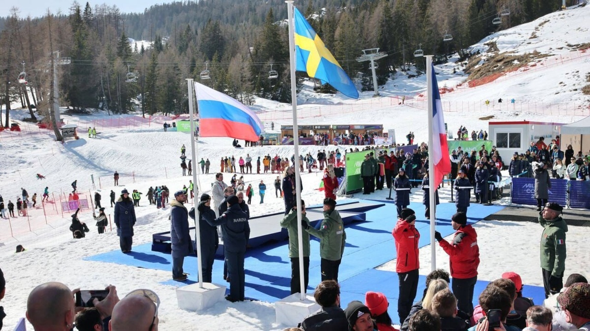    Фото: Дмитрий Челяпин/Официальный канал МИД РФ