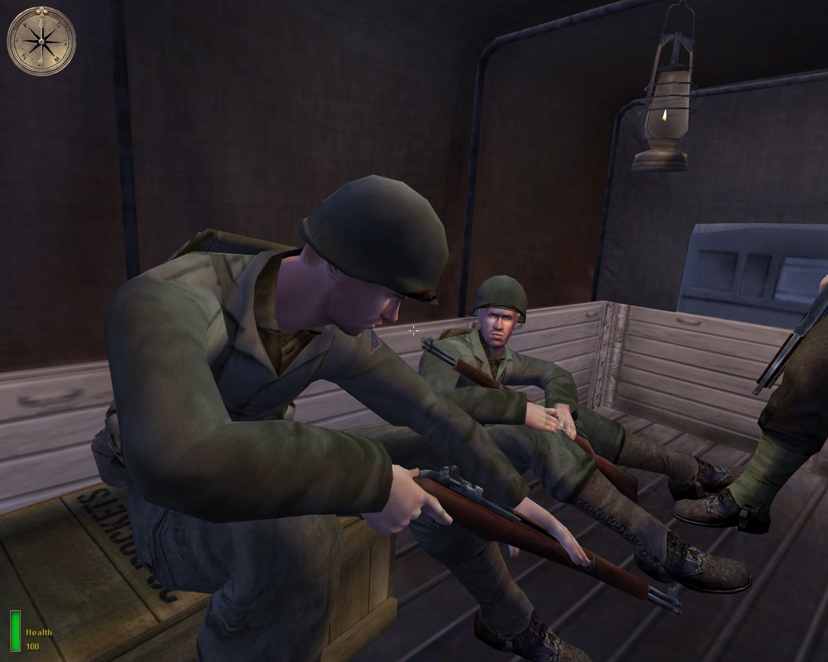 Один из солдат нервно поглаживает цевье своей винтовки. Не удивимся, если про себя он умоляет ее не дать осечку в самый ответственный момент.