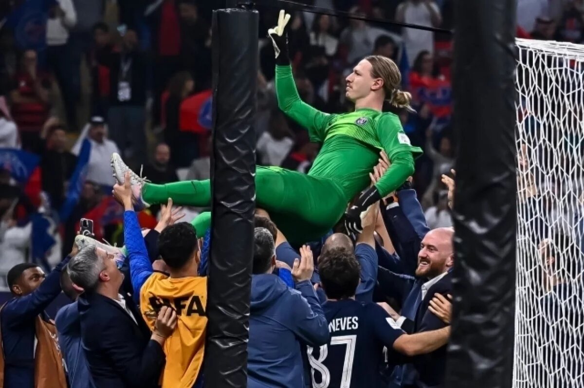    Французы считают, что Сафонов разрушил карьеру Шевалье в «ПСЖ»