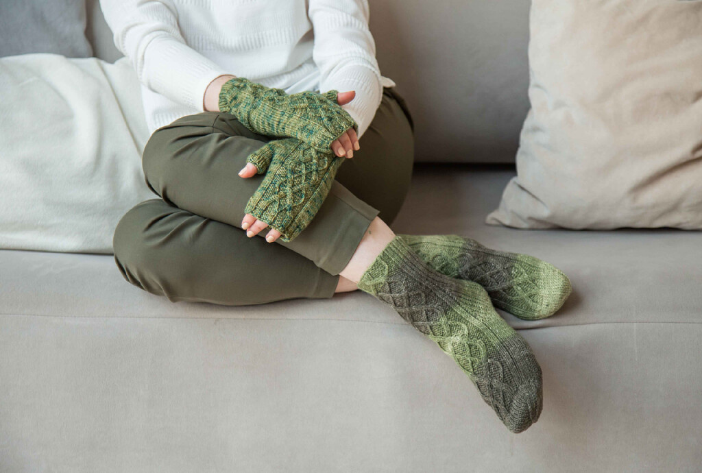 Носки и митенки - описания на сайте by-annike.ru