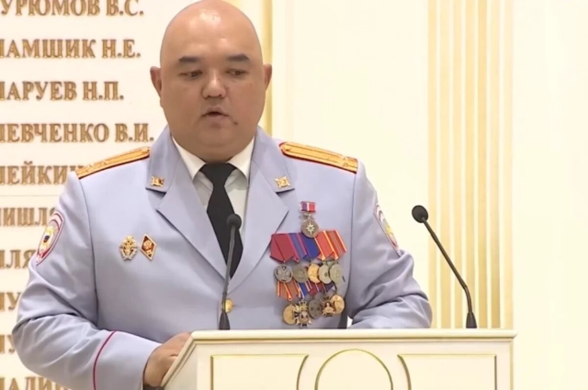    Экс-полицейский из Волгограда освобожден от наказания за хищение 2,5 млн