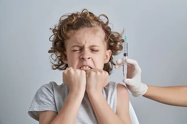 Ребенок боится уколов, что делать