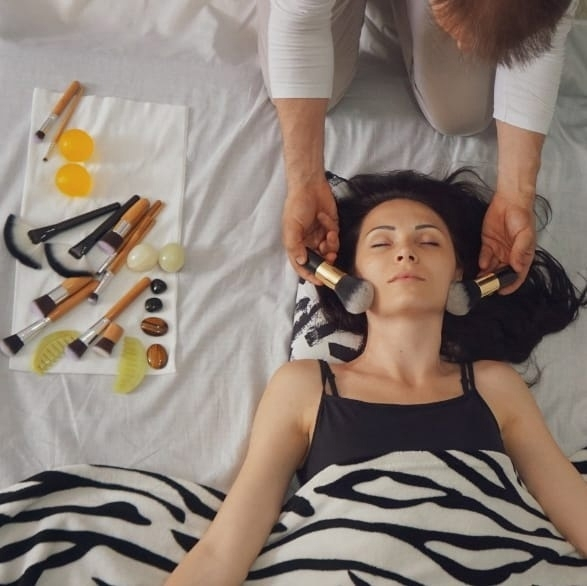 Обучение кисточковому массажу лица в Москве и онлайн