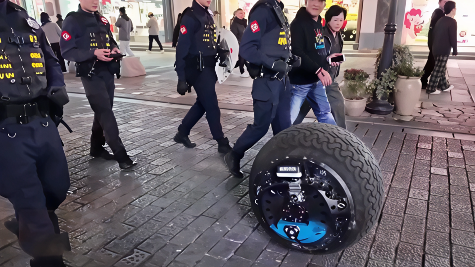 ФОТО: Кадр программы "Загадки человечества", РЕН ТВ