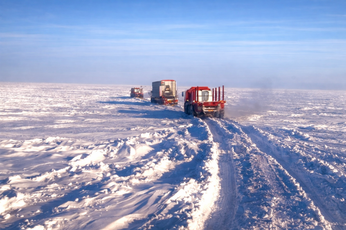 Доставка по зимникам — это всегда большие риски