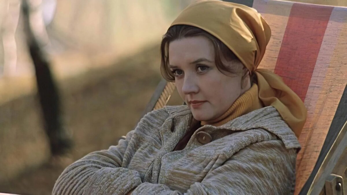 Кадр из фильма "Москва слезам не верит", Вера Алентова