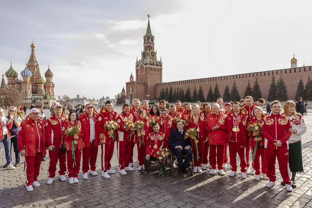 Торжественная встреча паралимпийской сборной команды России на Красной площади в Москве. 17 марта 2026 г. Фото: Паралимпийский комитет России