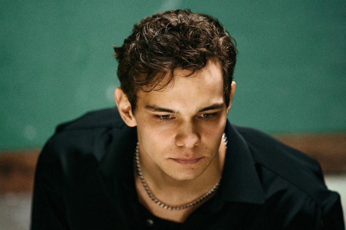 START📷Кадр из сериала «Дети перемен»