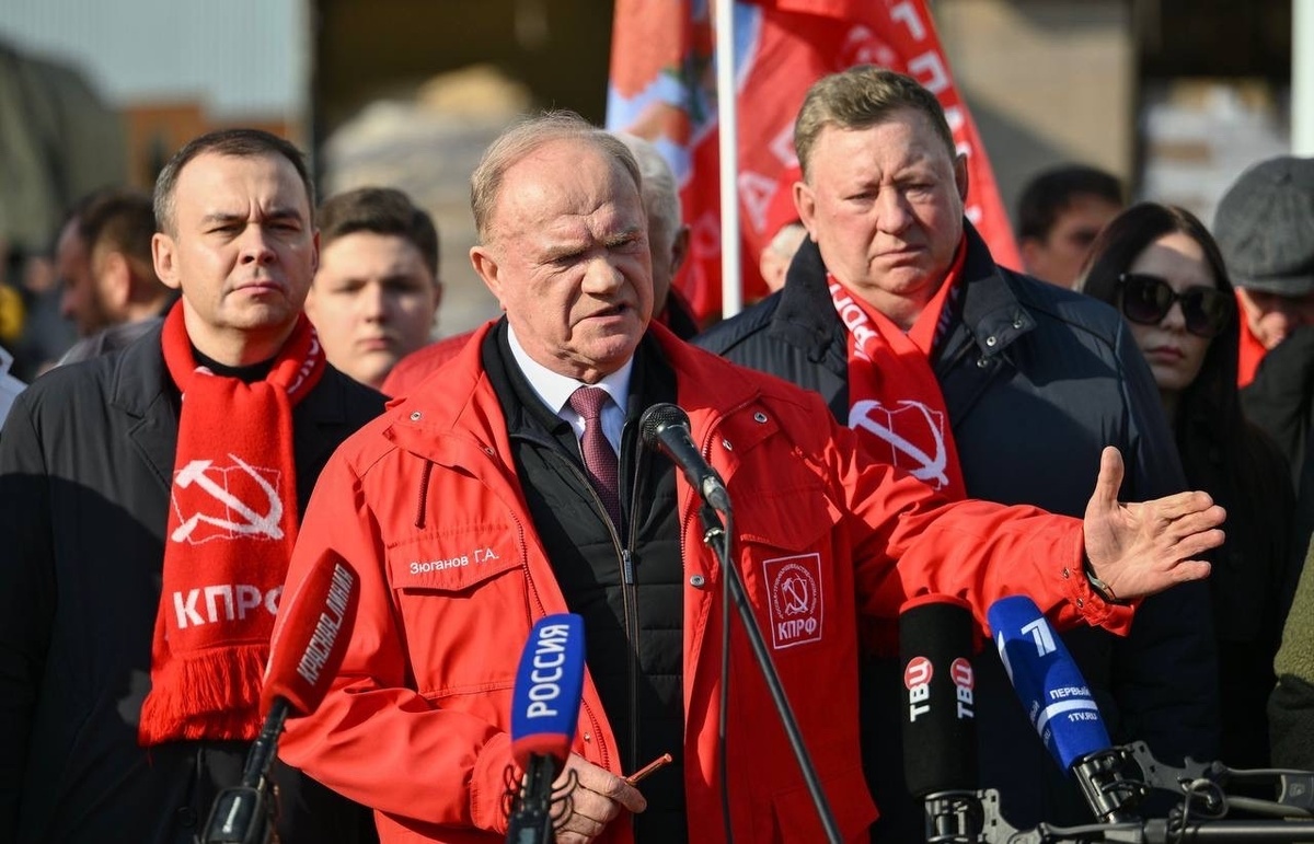 Борьба за второе место: ЛДПР против КПРФ