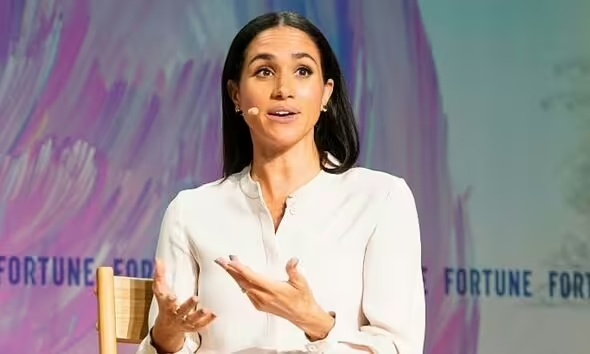 16,3 миллиона фунтов и 220 тысяч банок варенья: новый провал Меган Маркл, который невозможно скрыть.