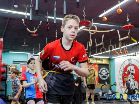    Соревнования по ниндзя-спорту //Фото с сайта микрорайона Суворовский