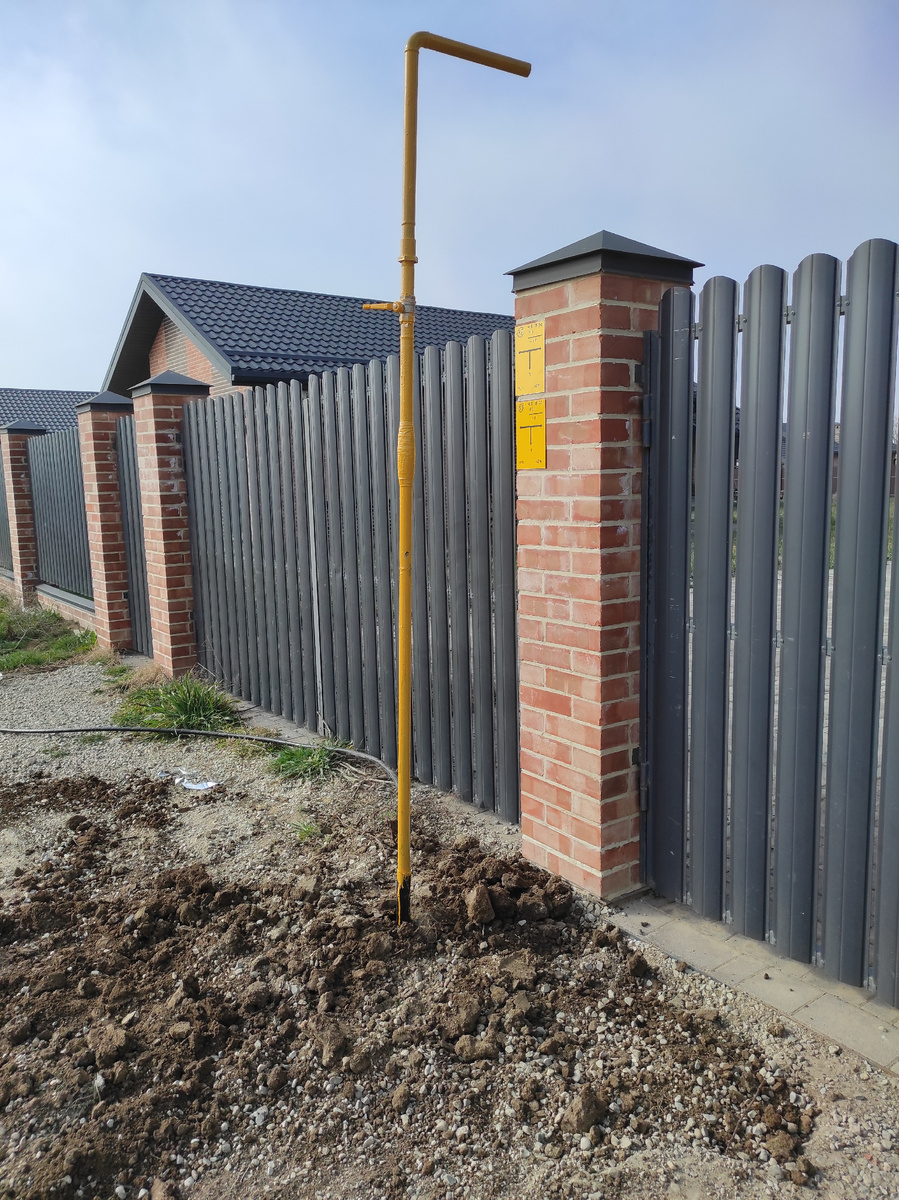 Сегодня провели газ до границы участка