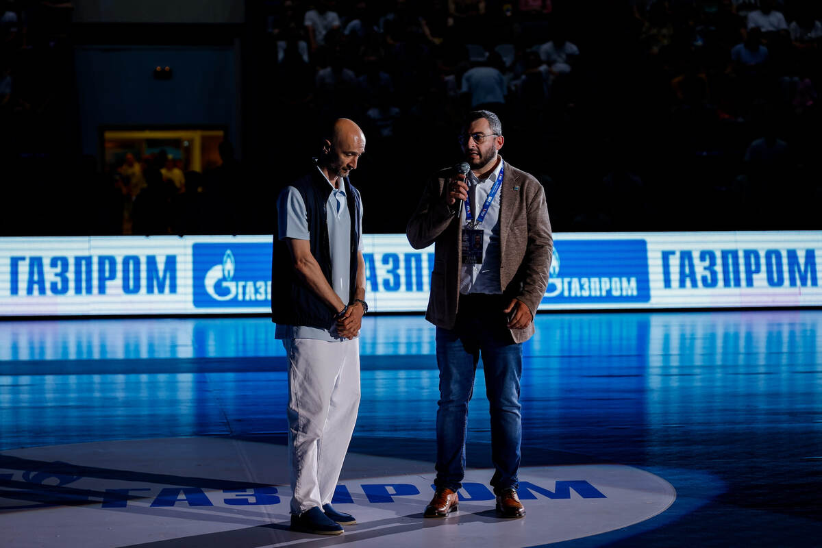    С одним из лучших бомбардиров в истории Лиги чемпионов Тимуром Дибировым