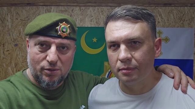 На пути к дешовой славе. И самый короткий путь - обнимашки с Ахматом. 