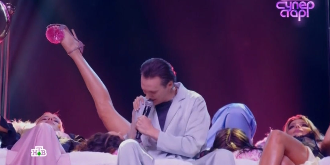 "Суперстар" 21.03. 26. Песенный марафон на исходе. А лучший в выпуске- это Револьверс