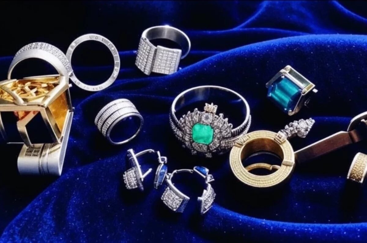    В Калининграде задержали подозреваемого в краже ювелирных изделий