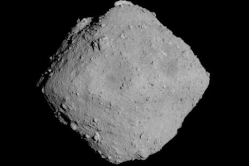     В породе астероида Рюгу нашли 5 ключевых генетических компонентов жизни на Земле