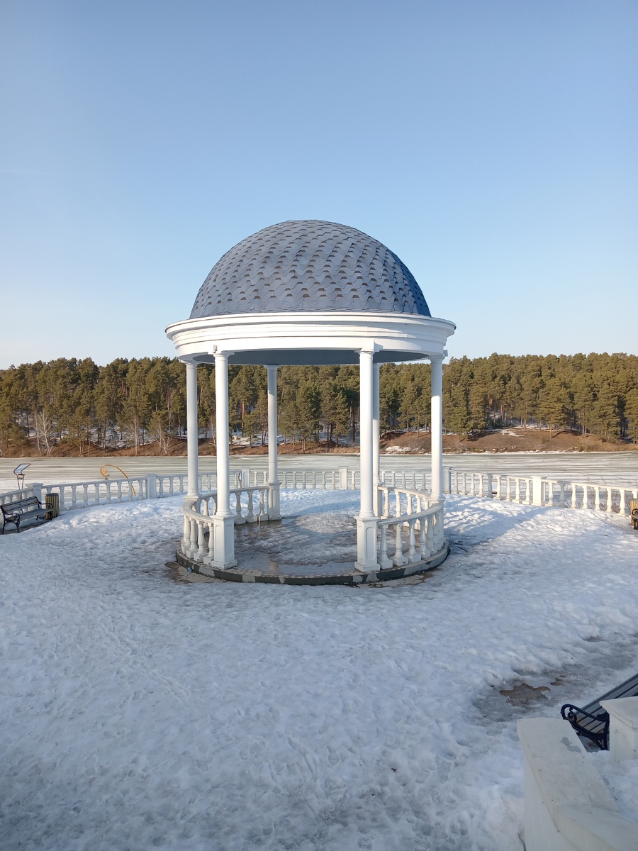 Фото из личного архива автора.Родонта на  нашей набережной. 