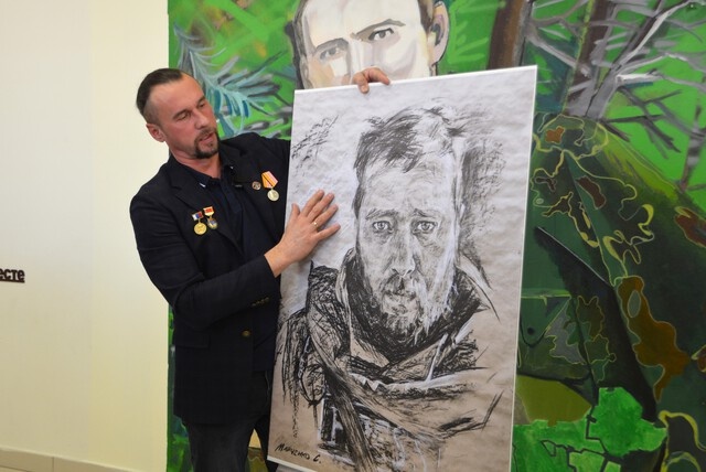 В Твери открылась передвижная выставка «Родина в сердце героя»