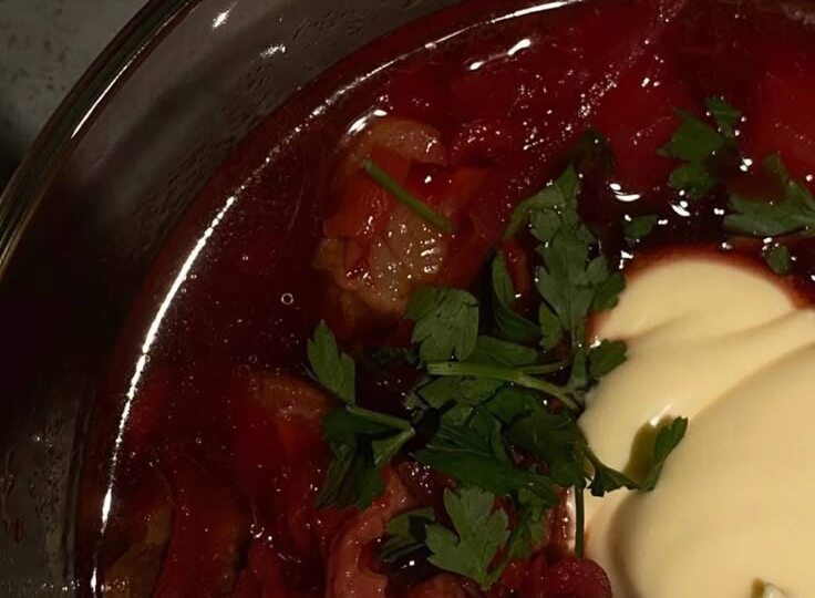 Постный борщ с фасолью и свеклой