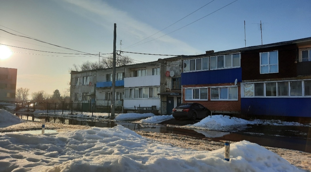 Моё фото. Возле дома у нас так 