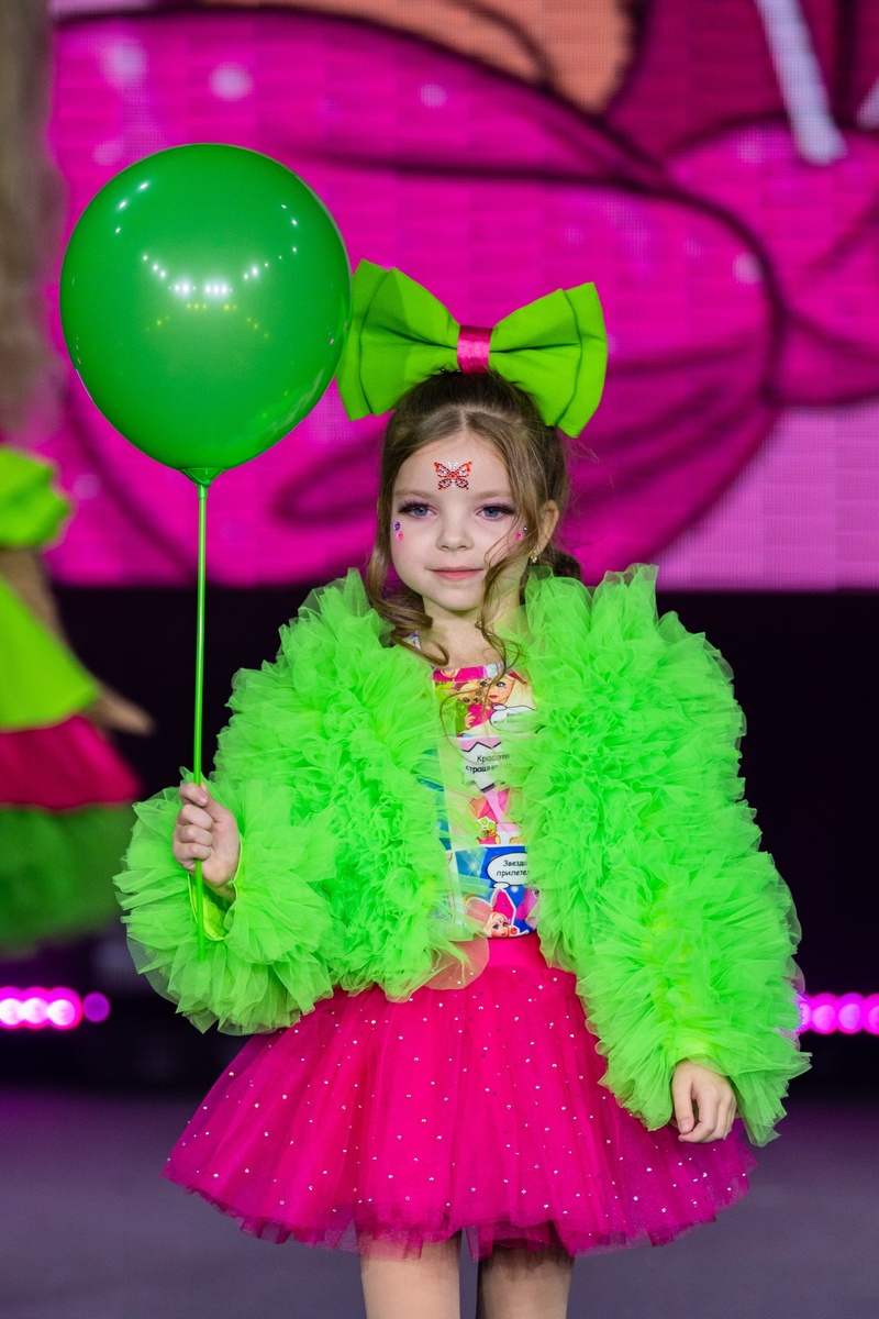 Таня Тузова представляет бренд «Кукла Таня» — проект, который уже сегодня формирует визуальный язык детской и подростковой моды.