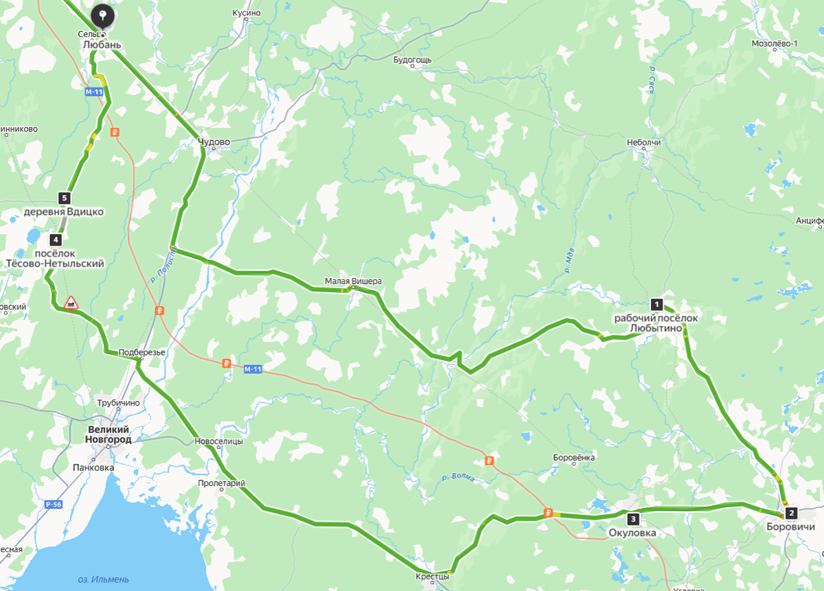 Выезжали мы из Питера рано утром 7 марта. Первая остановка в Любытино - на три часа. Две ночи в Боровичах. На обратном пути - заезд в Окуловку и усадьбу Заветное, а также в Музей УЖД в Тесово-Нетыльском. И обратно в Питер через Любань.