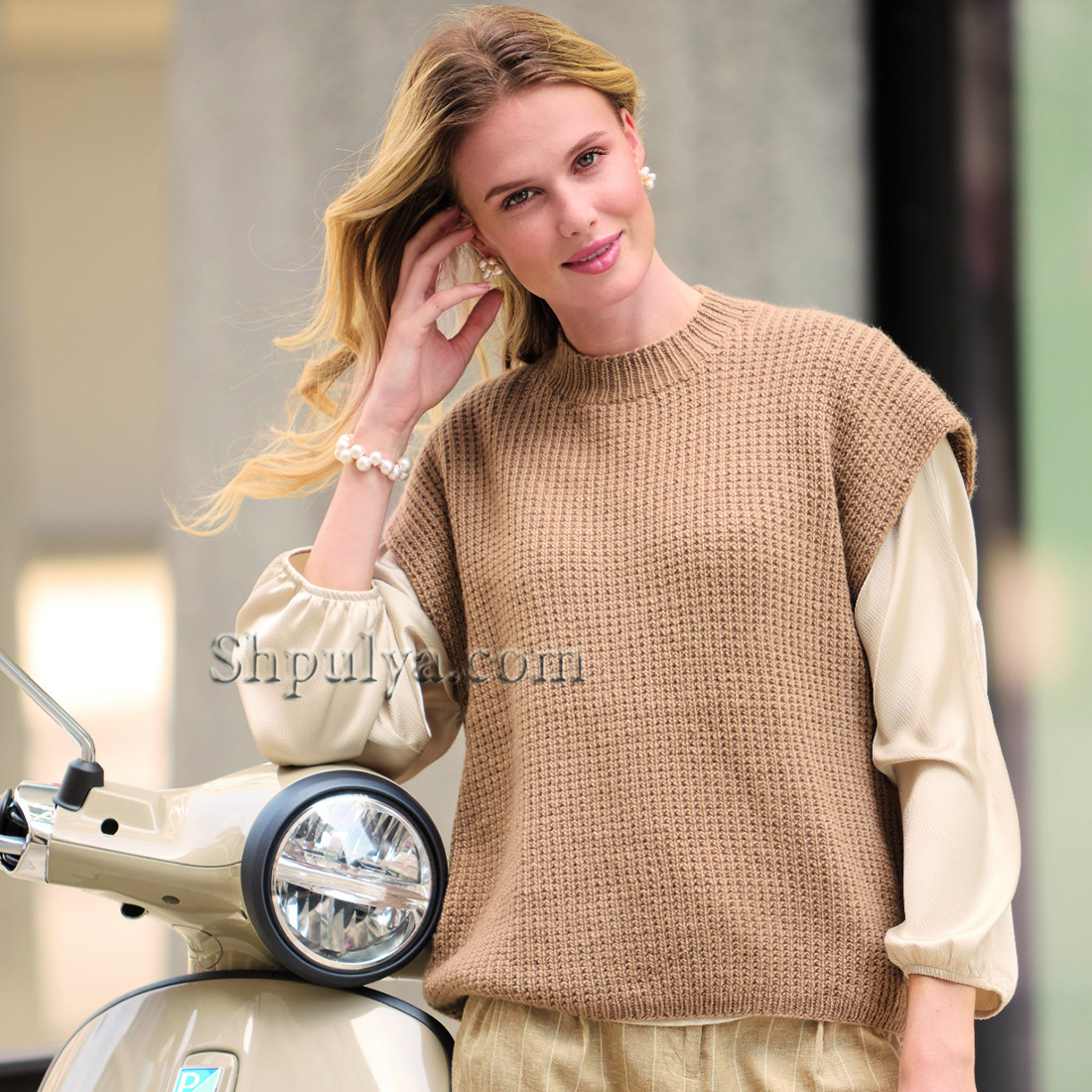 Жилет с ложным патентным узором