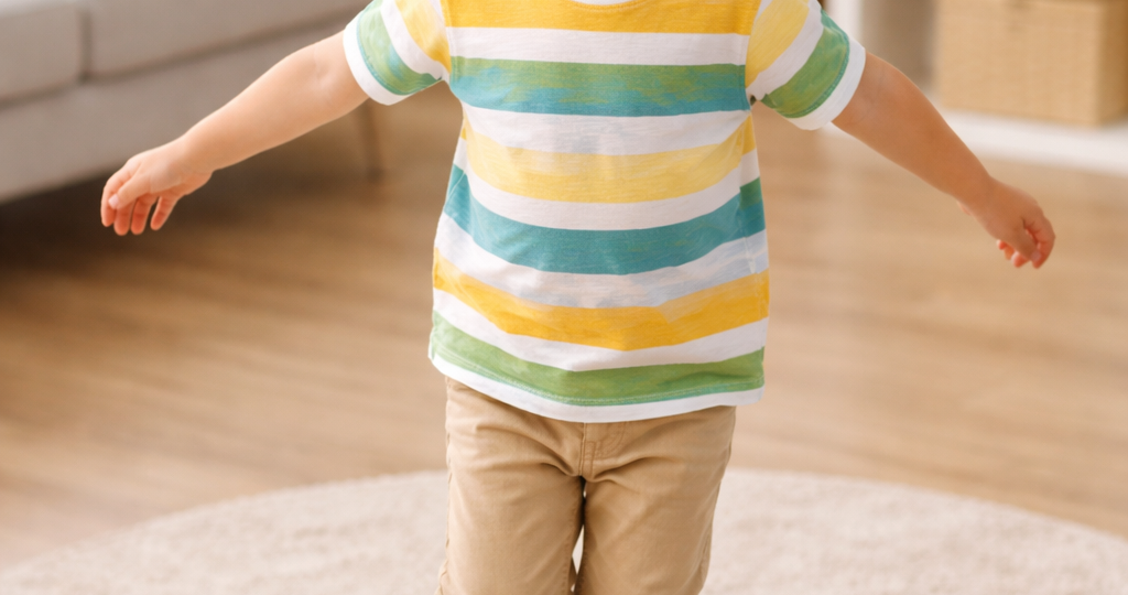 Как отличить функциональную эхолалию от стимминга: простое объяснение для родителей