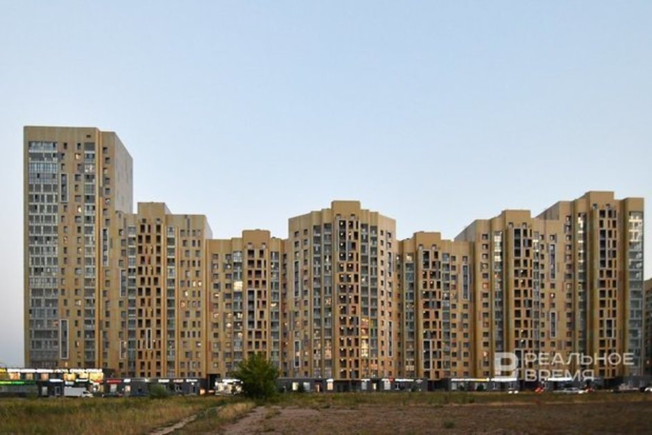    С 1 января 2026 года корпус №3 в ЖК «Победа» передали в управление УК «Сервис индустрия». Максим Платонов / realnoevremya.ru