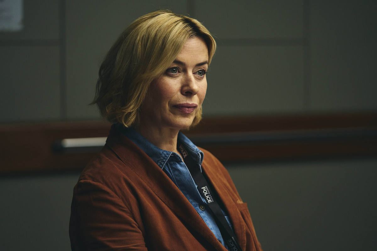 Кадры из сериала "Пропавшая/"Исчезновение" (реж. Ричард Лэкстон, 2026 г.)