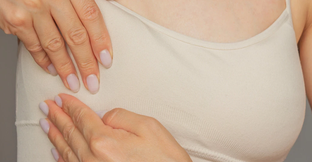 Женщине диагностировали рак третьей стадии. Она избегала врачей из страха осуждения, так как кормила трехлетнего сына грудью.