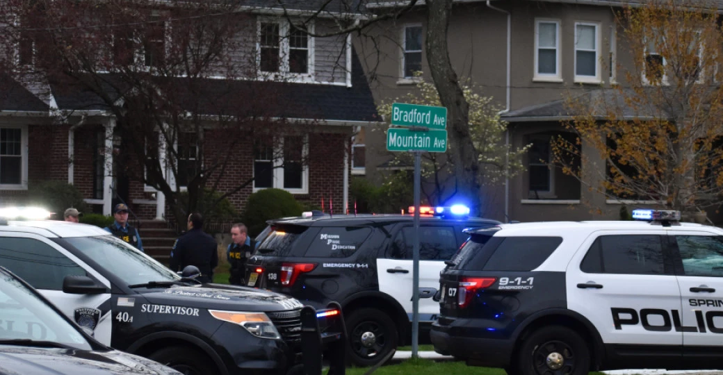 «Ты со мной?»: писательница убила мужа и выпустила печальную книгу о смерти близких для детей