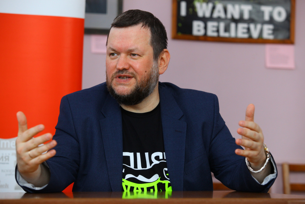    Ширинкин_политолог_фото_Боровиковой (2).JPG