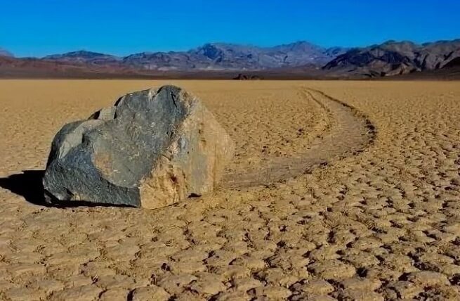 Тайна движущихся камней Долины Смерти